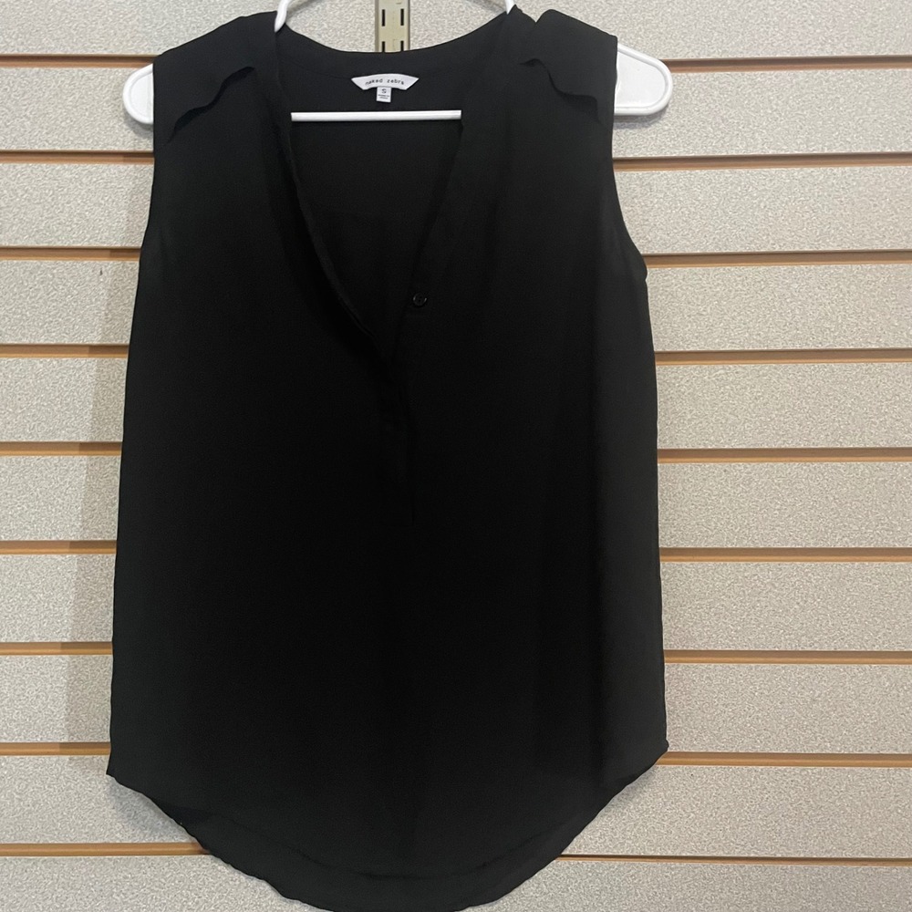 Naked Zebra Black Sleeveless V Neck Button Detail Top Womens Size S